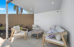 77 Oxley Drive, Paradise Point, Qld 4216