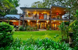4 Valley Vista, Maleny, Qld 4552