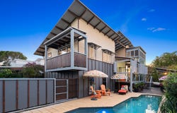 64 Dolphin Avenue, Mermaid Beach, Qld 4218