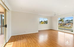 100 Barton Street, Oak Flats, NSW 2529
