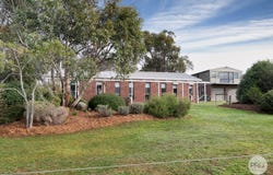24 Waverley Street, Linton, Vic 3360