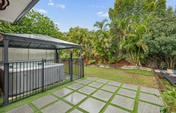102 Corvus Drive, Cashmere, Qld 4500