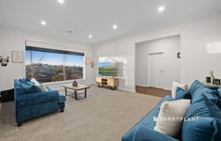 18 Walker Drive, Drouin, Vic 3818