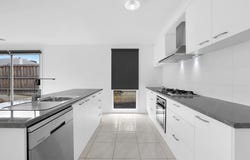 21 Ambleside Way, Officer, Vic 3809