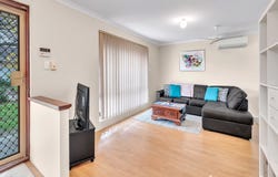 7/12 Farnaby Lane, Beckenham, WA 6107