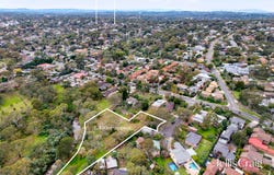 5 Paragrene Court, Montmorency, Vic 3094