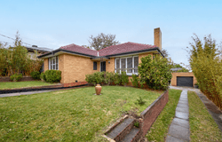 1 Laburnum Street, Parkdale, Vic 3195