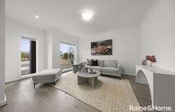 11 Irwin Gardens, Caroline Springs, Vic 3023