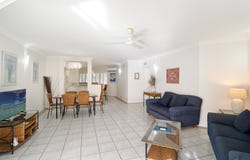 1/53-55 Vasey Esplanade, Trinity Beach, Qld 4879