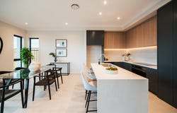 27 Shoreline Road, Moorebank, NSW 2170