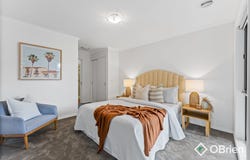 8/29 Golf Links Road, Frankston, Vic 3199