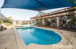 10 Merens Terrace, Henley Brook, WA 6055