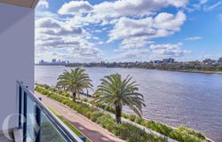 E301/70-72 Canning Beach Road, Applecross, WA 6153