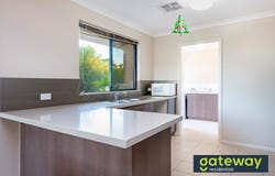 4/3 Minori Gardens, Yangebup, WA 6164