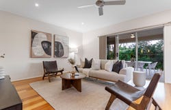 27 Kenmore Road, Kenmore, Qld 4069