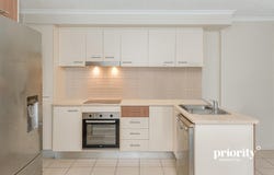 2/31 Wickham Street, Newmarket, Qld 4051