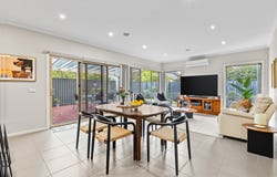 2/720 Whitehorse Road, Mitcham, Vic 3132
