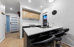 35 Makalu Circuit, Clyde North, Vic 3978
