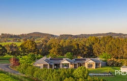 203 Mitchell Road, Table Top, NSW 2640