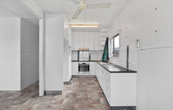 9 Kenzey Street, North Mackay, Qld 4740