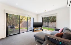 43 Janefield Drive, Bundoora, Vic 3083