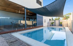 17 Kowinka Street, White Rock, Qld 4868