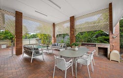 6 Coolmunda Street, Mansfield, Qld 4122