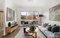 3/4 Wynyeh Street, Malvern East, Vic 3145