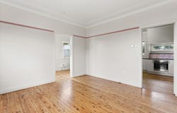 17 Geoffrey Street, Mount Lofty, Qld 4350