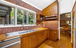 80 Coal Point Road, Coal Point, NSW 2283