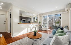 9/4A Wando Grove, St Kilda East, Vic 3183