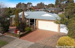 5 Fullbrook Drive, Sunbury, Vic 3429