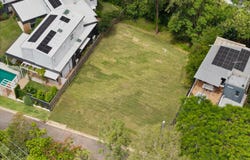 74 Outlook Crescent, Bardon, Qld 4065