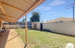 20 Featherby Way, Baynton, WA 6714