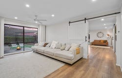 5 Dudley Court, Crestmead, Qld 4132