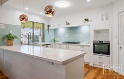 10A Ionic Street, Rossmoyne, WA 6148
