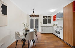 1/338 Bay Road, Cheltenham, Vic 3192