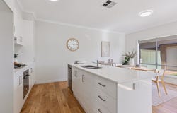 12/14 Seaway Road, Hallett Cove, SA 5158