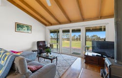 104 Keavenys Road, Moormbool West, Vic 3523