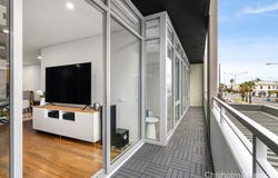 202A/86 Bay Street, Port Melbourne, Vic 3207