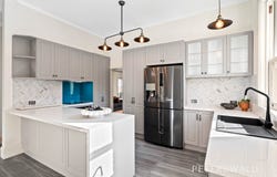 174 East Derwent Highway, Lindisfarne, Tas 7015