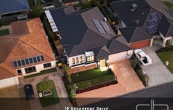 12 Hookstone Drive, Landsdale, WA 6065