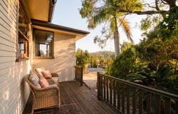 182 Blackstone Road, Silkstone, Qld 4304