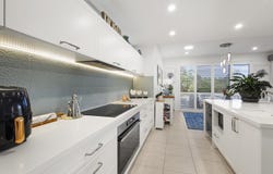 Villa 24/115 Peregian Springs Dr, Peregian Springs, Qld 4573