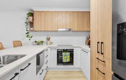 2/1 Burleigh Street, Burleigh Heads, Qld 4220
