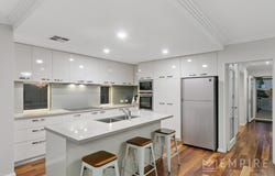 4/19 Perlinte View, North Coogee, WA 6163