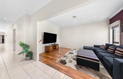 11 Broadway, Caroline Springs, Vic 3023