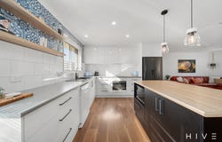 9 Hobday Place, Dunlop, ACT 2615