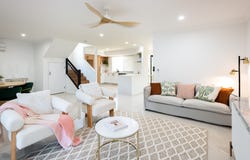 9/23 Santa Barbara Road, Hope Island, Qld 4212