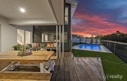 99 Caspian Parade, Warner, Qld 4500
